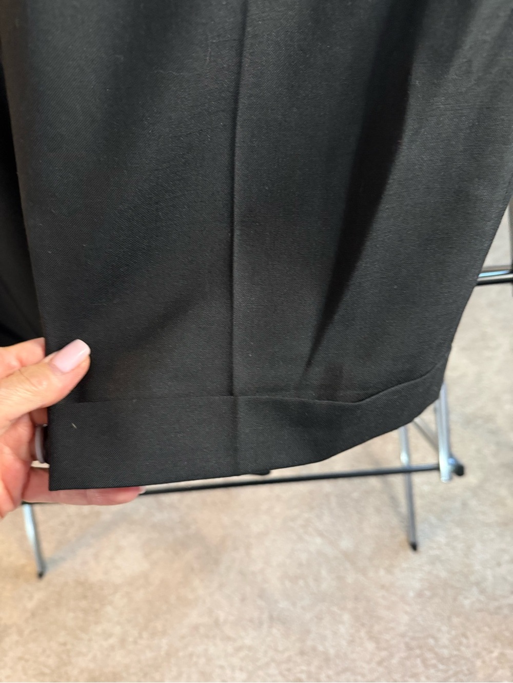 Classic Fit Sharkskin Black Men's Dress Pants - Travel Collection - Picture 7 of 8